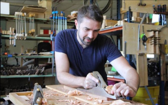 From a Computer Software Developer to a Luthier: Youri Soroka from Orléat (Puy-de-Dôme) builds classical guitars for the thrill of playing them!
