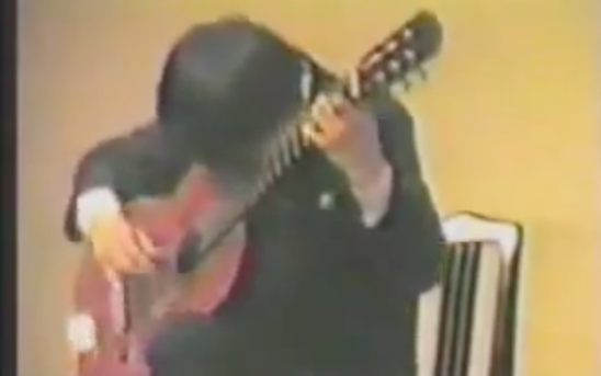 Kazuhito Yamashita playing La Boda De Luis Alonzo