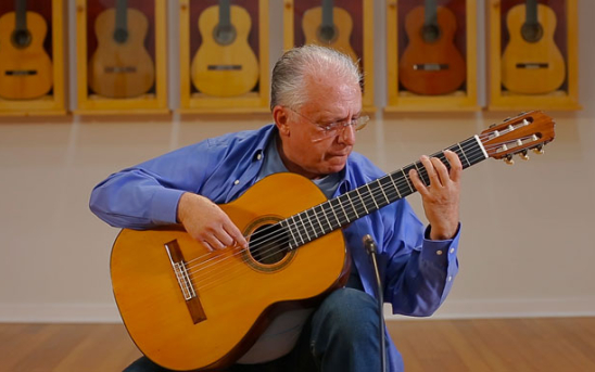 Pepe Romero plays 1970 Miguel Rodriguez