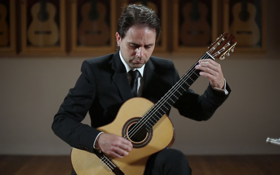 Federico Nunez plays Felipe Conde Centenario