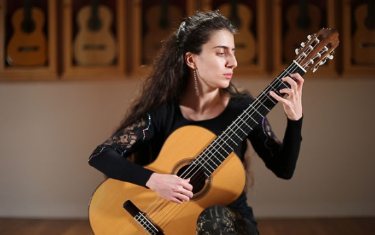 Lilit Mardiyan - Tarrega Gran Jota (1998 Paco Santiago Marin)