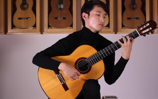 Alex Park plays 1993 Paul Fischer 'Virtuoso'