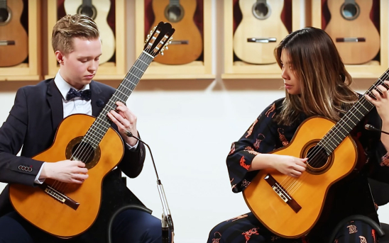 L I N Ü (Jiji and Gulli Bjornsson) Perform Debussy, Glass, and Sakamoto