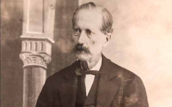 Can AI help us restore the photos of iconic luthiers? Let's find out!