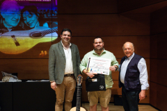 Director Vicente Coves with Antonio Zwirn (2nd prize - classical) and Juan Grecos (of RC Strings)