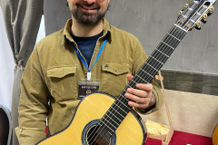 Gerardo Centonze with his guitar