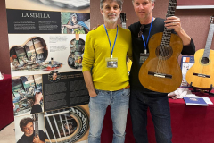 Fabio Zontini and his replica of the cardboard Torres guitar