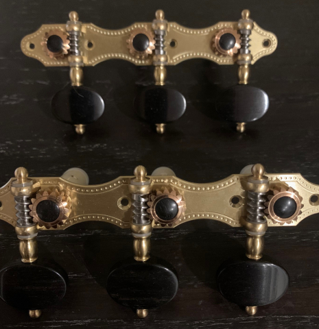 The front of Alessi Tuning Machines - Hauser 19 Brass Plates / Ebony Buttons