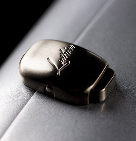 Latch of Leona carbon fiber case