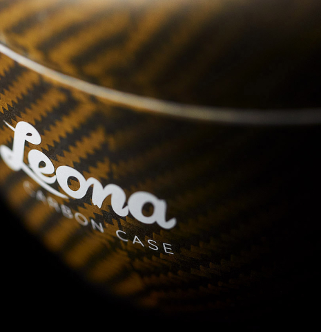 Leona Carbon fiber case logo