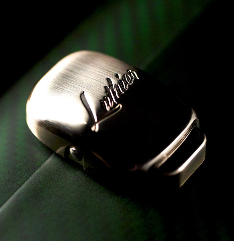 Latch of Leona carbon fiber case