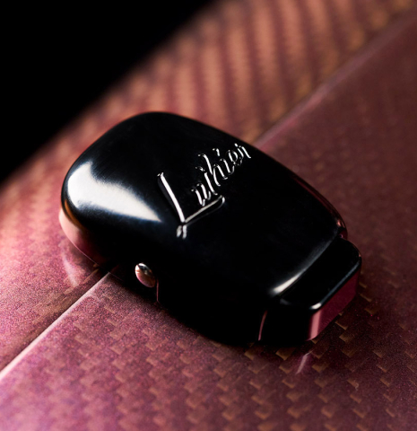 Latch of Leona carbon fiber case