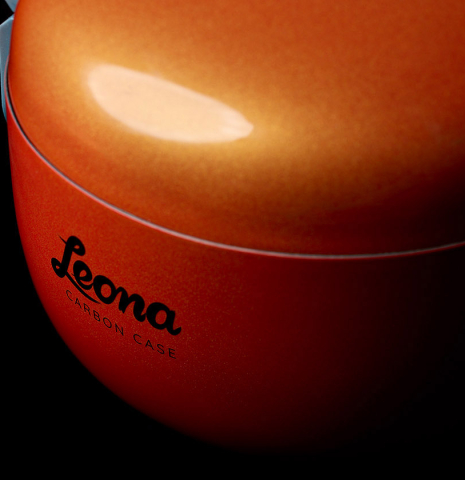 Leona Carbon fiber case logo