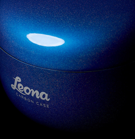 Leona Carbon fiber case logo