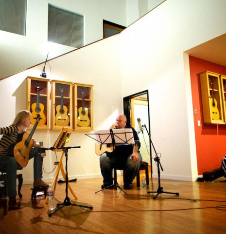 &quot;In Dulci Jubilo&quot; A Classical Guitar Christmas by Eva Beneke