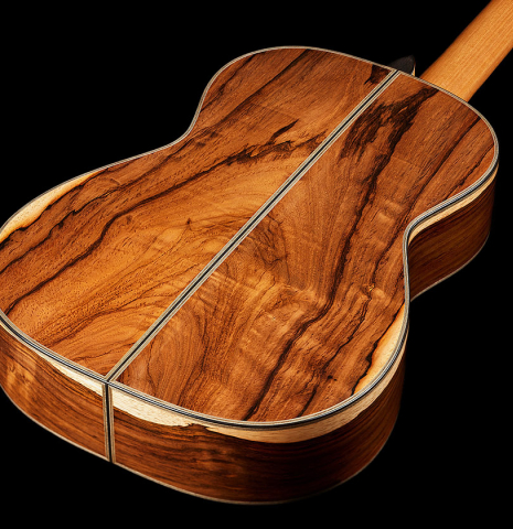 The back and sides of a 2024 Ariel Ameijenda classical guitar made of cedar and CSA rosewood