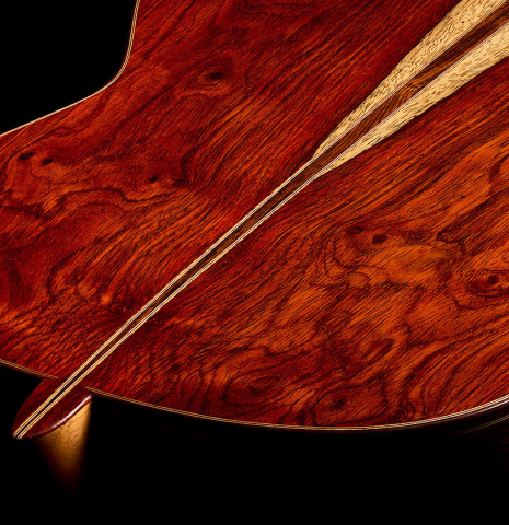 The heel, back binding and purfling of a 2025 Mario Aracama classical guitar made of cedar and cocobolo