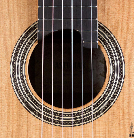 The rosette of a 2022 Asturias &quot;Double Top&quot; classical guitar made of cedar and Indian rosewood