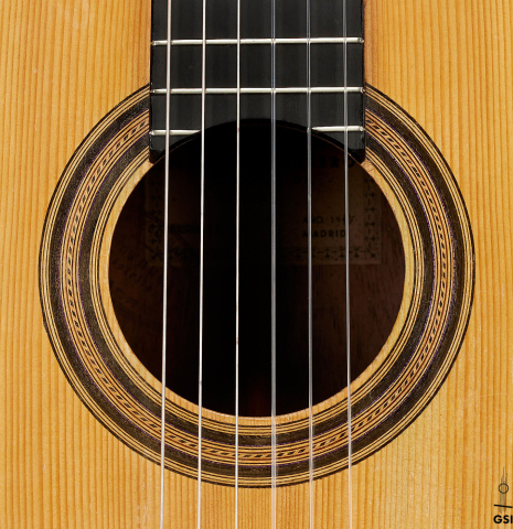 The rosette of a 1947 Marcelo Barbero w/pegs classical guitar made of spruce and CSA rosewood