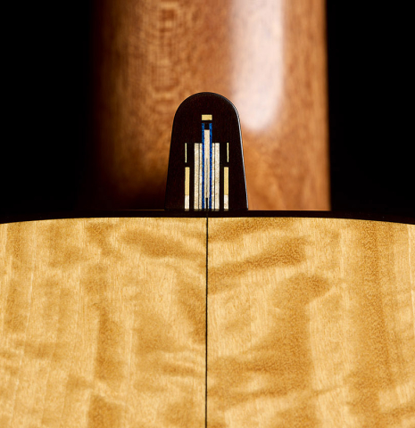 The heel inlay of a 2026 Marco Bortolozzo "Gold Record - REG Limited Edition" classical guitar made of spruce and satinwood