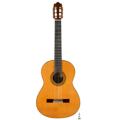 The front of a 1972 Paulino Bernabe classical guitar made of cedar and Indian rosewood