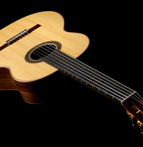 View from the headstock of a 2026 Edmund Blöchinger "Dome" classical guitar made of spruce and CSA rosewood