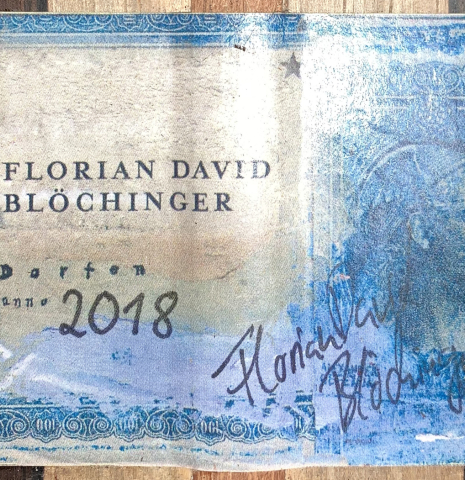 The label of a 2018 Florian Blöchinger classical guitar made of spruce and CSA rosewood