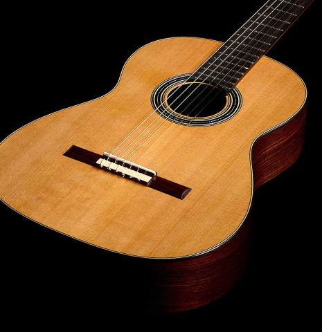 The body and soundboard of a 2026 Marco Bortolozzo "Furore" classical guitar made of cedar and Indian rosewood