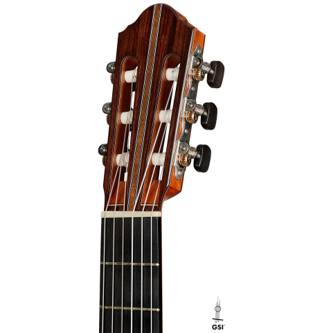 The headstock of a 2024 Eduardo Bossa classical guitar made of spruce and Indian rosewood