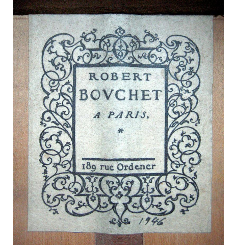 The label of a 1946 Robert Bouchet #1 PI/CY - the first guitar made by Bouchet.