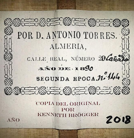 2018 Kenneth Brogger "1890 Torres" w/pegs SP/CY