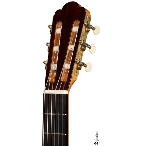 The headstock of a 2009 Kenneth Brogger "1864 Torres" classical guitar made of spruce and CSA rosewood