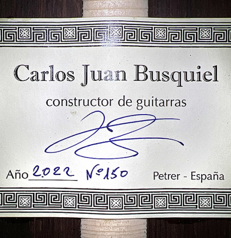 The label of a 2022 Carlos Juan Busquiel classical guitar made with spruce and CSA rosewood