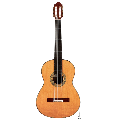 The front of a Vicente Carrillo "Primera Especial" made with cedar and African rosewood