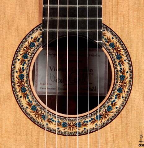The rosette of a 2021 Vicente Carrillo "Maestro Double Top" classical guitar made with cedar soundboard and African rosewood back and sides