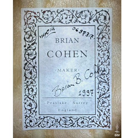 The label of a 1994 Brian Cohen "8-Course Renaissance Lute" made of spruce and maple