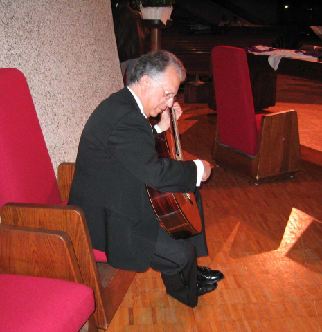 Pepe Romero playing 2003 Manuel Contreras II "Double Top" CD/CSAR (ex Pepe Romero) classical guitar