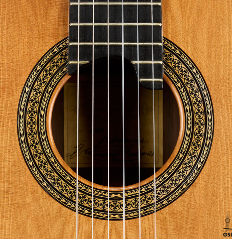 The rosette of a 2010 Manuel Contreras II "1a Especial" classical guitar made of cedar and CSA rosewood