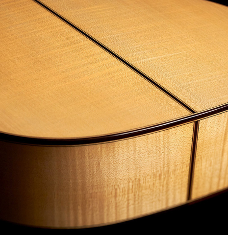 The foot where the sides join and attach to the back of a new Cordoba Luthier Select Series &quot;Santos Hernandez&quot; made of spruce and maple