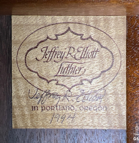 The label of a 1994 Jeffrey Elliott classical guitar made with spruce and Indian rosewood.