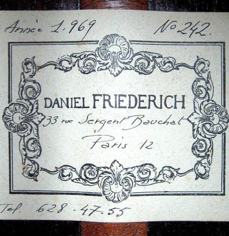 The label of a 1969 Daniel Friederich classical guitar made of spruce and CSA rosewood