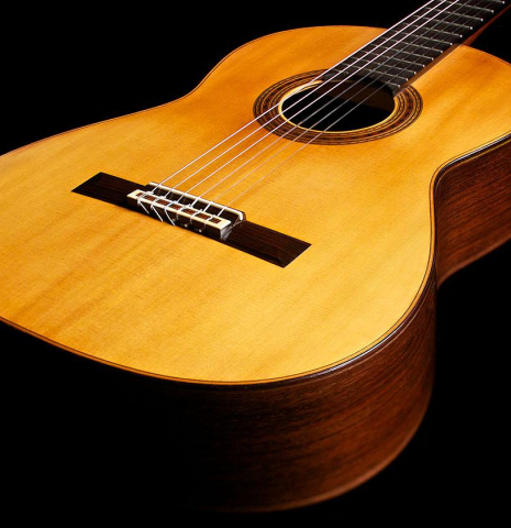 View from the foot of a 1969 Daniel Friederich classical guitar made of spruce and CSA rosewood