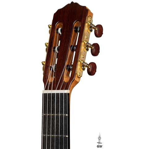 The headstock of a 2026 Liuteria Frignani "1910 Manuel Ramirez" classical guitar made of spruce and Indian rosewood