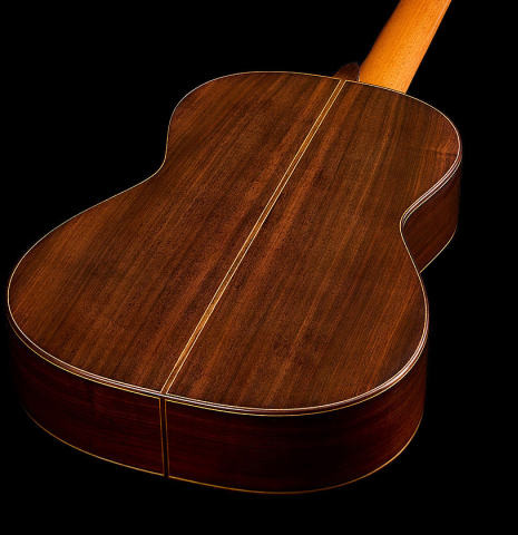The back and sides of a 2025 Liuteria Frignani "1915 Enrique Garcia" classical guitar made of spruce and Indian rosewood