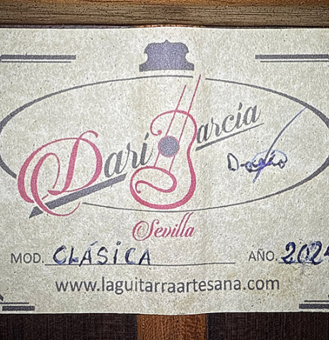 The label of a 2024 Dario Garcia classical guitar made of cedar and African rosewood