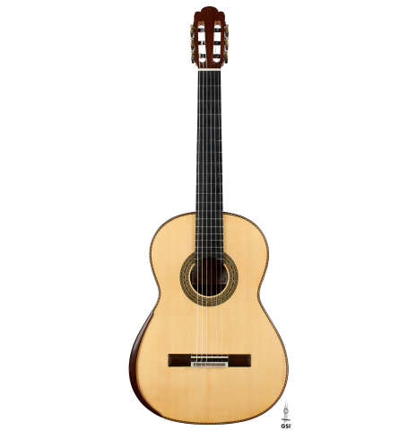 The front of a 2023 Francisco Navarro Garcia classical guitar made of spruce and Indian rosewood