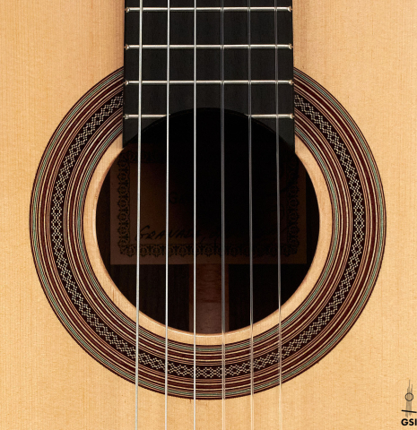 The rosette of a 2023 Pavel Gavryushov classical guitar made of spruce and Indian rosewood