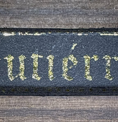 The label of a 2026 Miguel Angel Gutiérrez classical guitar made of spruce and Indian rosewood