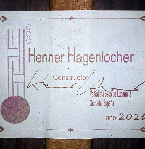 The label of a 2021 Henner Hagenlocher classical guitar made with cedar and CSA rosewood
