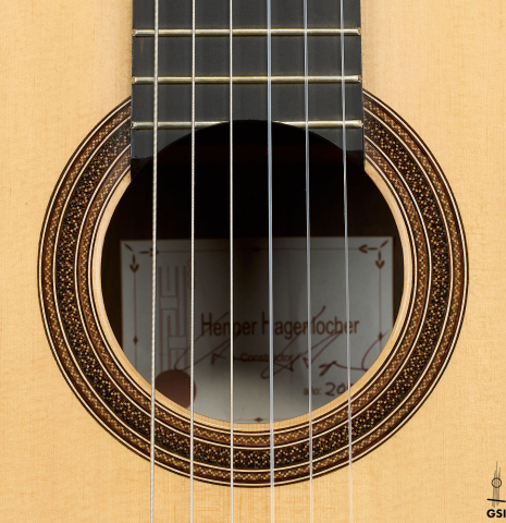 The rosette of a 2026 Henner Hagenlocher classical guitar made of spruce and CSA rosewood